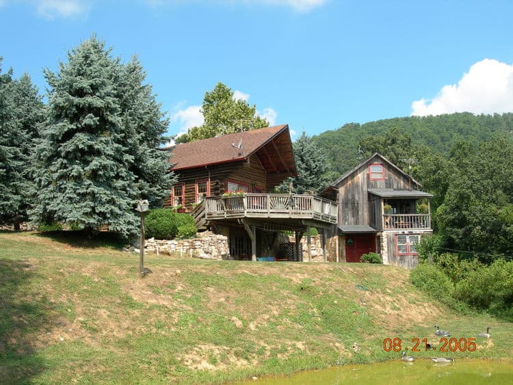 The Barn and the Espenhorst's house on left.